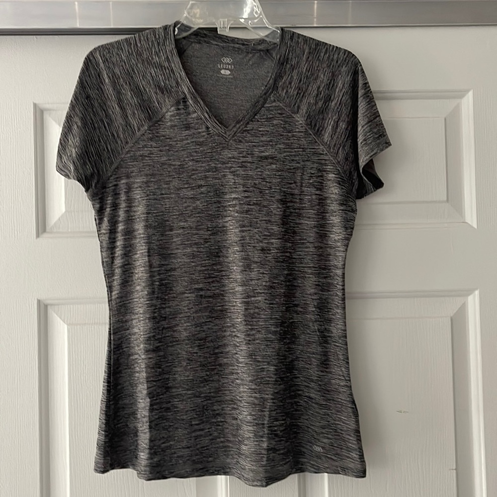 🔥 Leg3nd Top Size L